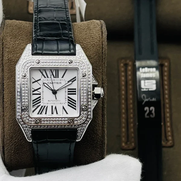 Cartier Santos Couple Watch Diameter: 51*41.3 44.2*35.6 mm