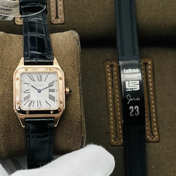 Cartier Couple Watch Diameter: 43.5X31.4mm 38X27.5mm