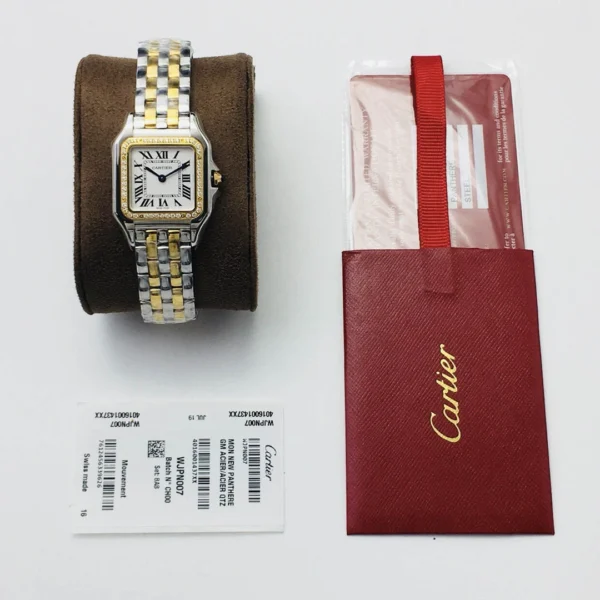 Cartier Cheetah series watch Diameter: 27*37 mm