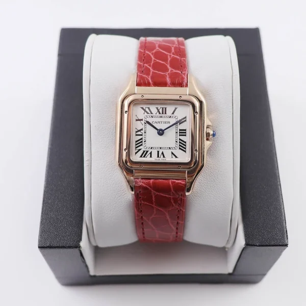 Cartier Cheetah Watch Size: 27*37 22*30mm
