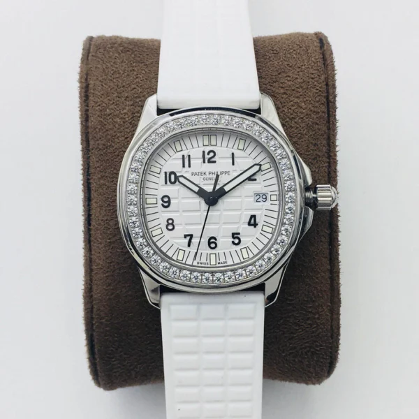 Patek Philippe Quartz Watch Size: 35.6*9.5mm