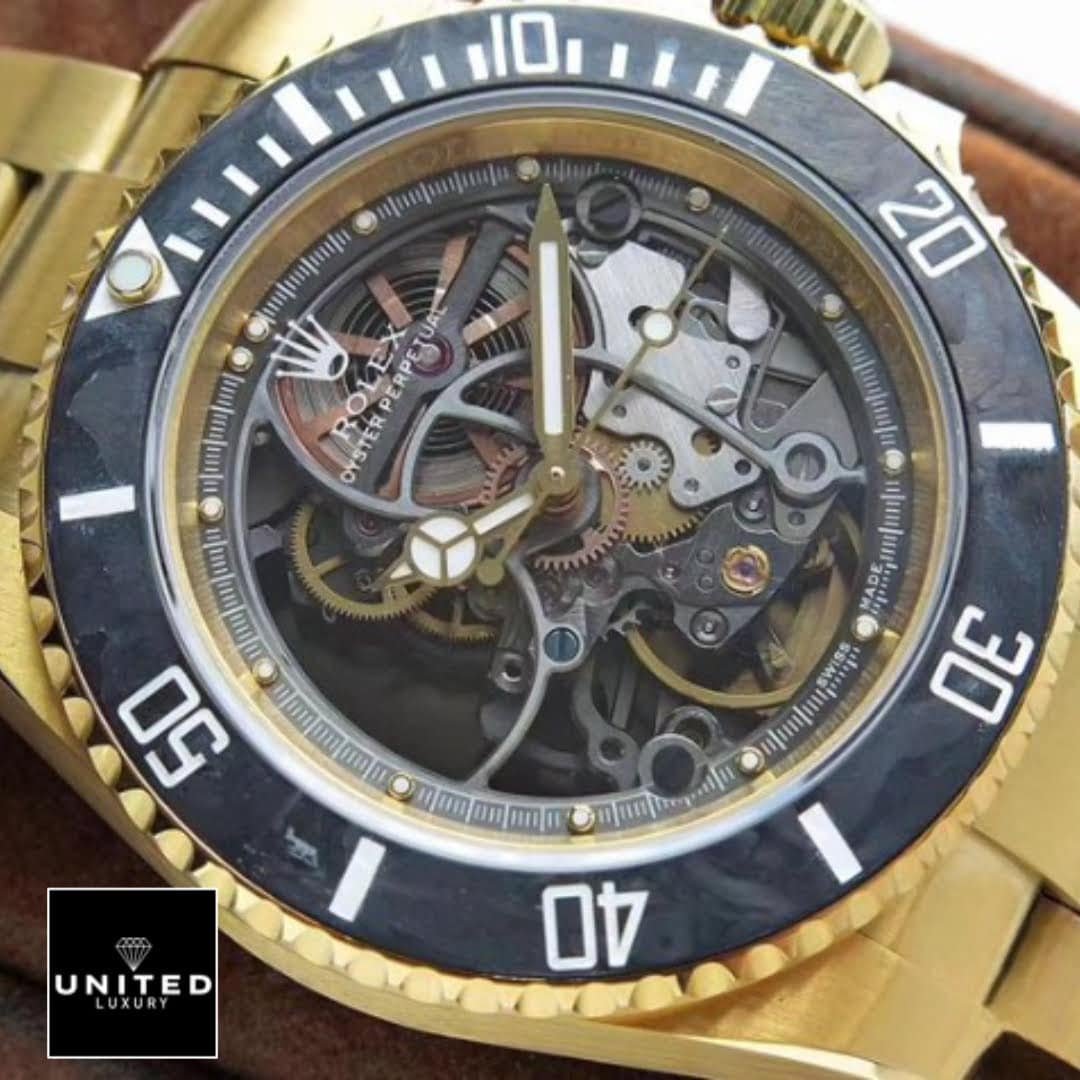 劳力士蚝式恒动陀飞轮复刻表近景