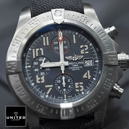 breitling-avenger-E13383101M2W1-replica-front