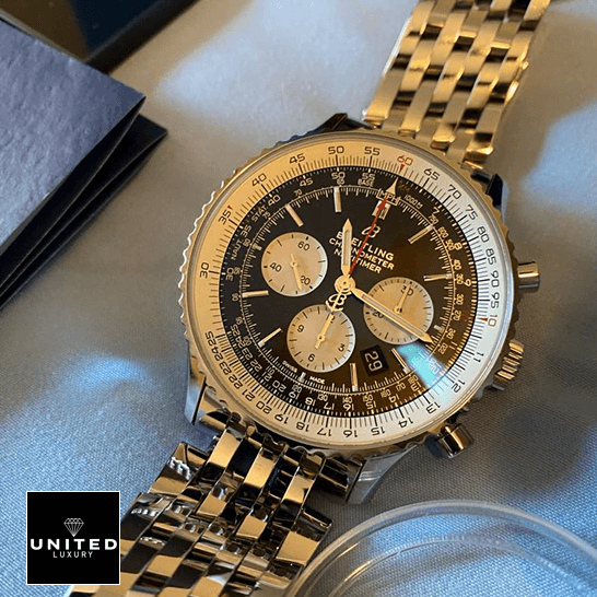 breitling-navitimer-AB0127211B1A1-replica-tiltedright