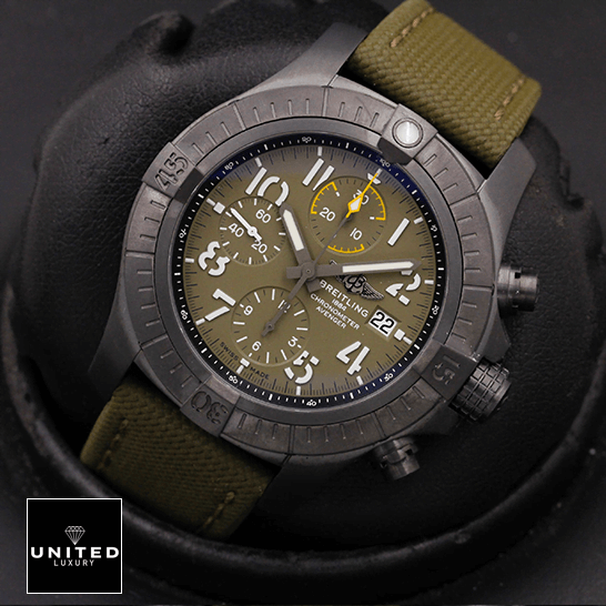breitling_avenger_chronograph_45_night_mission_V13317101L1X1_left