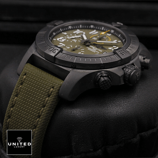 breitling_avenger_chronograph_45_night_mission_V13317101L1X1_right