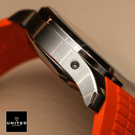 patek_philippe_aquanaut_orange_5968A-001_unitedluxury_right