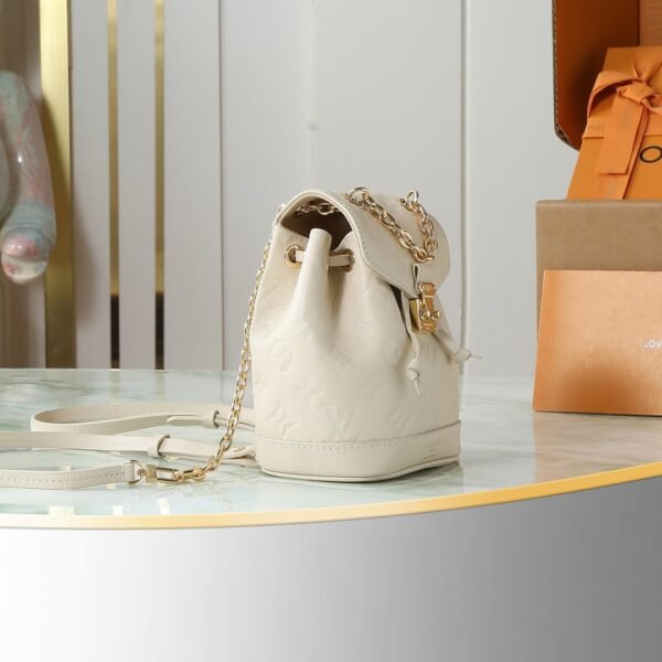 LOUIS VUITTON Nano Noé Bag