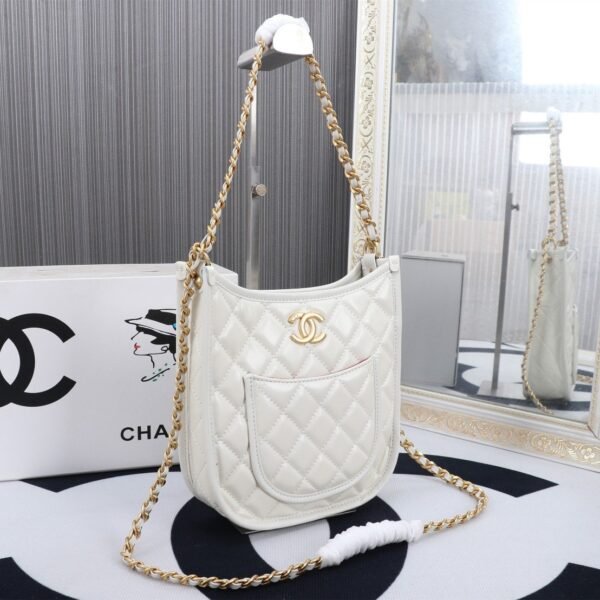 CHANEL hobo Bag